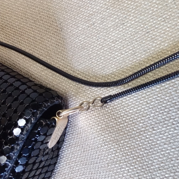 Aluminum Mesh Evening Bag - Picture 4 of 10